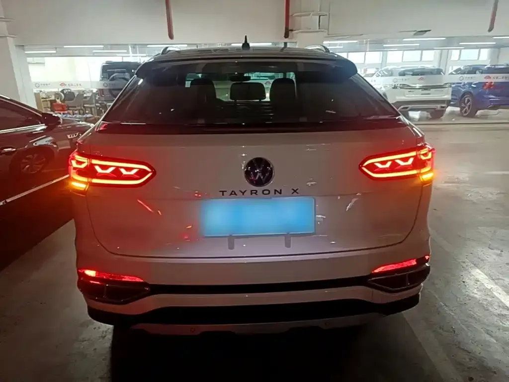 Volkswagen Tayron X 2022 из CN, фото 8