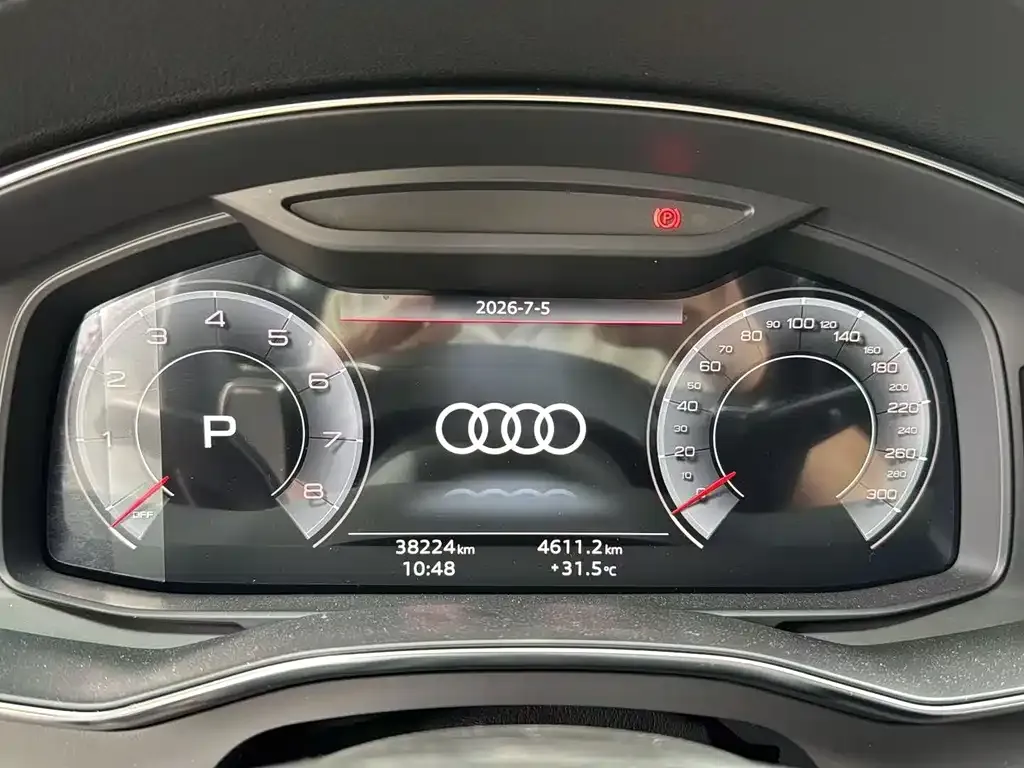 Audi A7L — фото 2