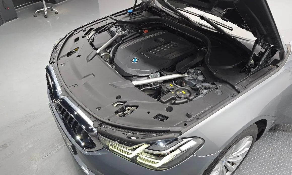 BMW Gran Turismo 2023 из KR, фото 4