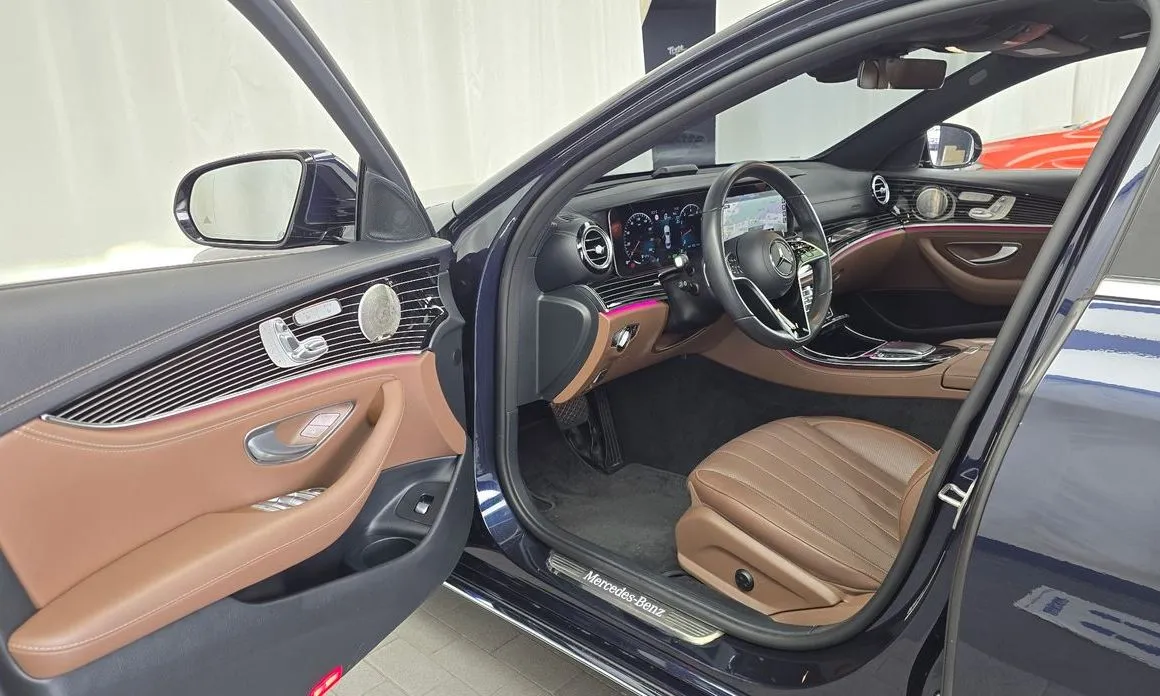 Mercedes-Benz E-Class 2023 из KR, фото 8