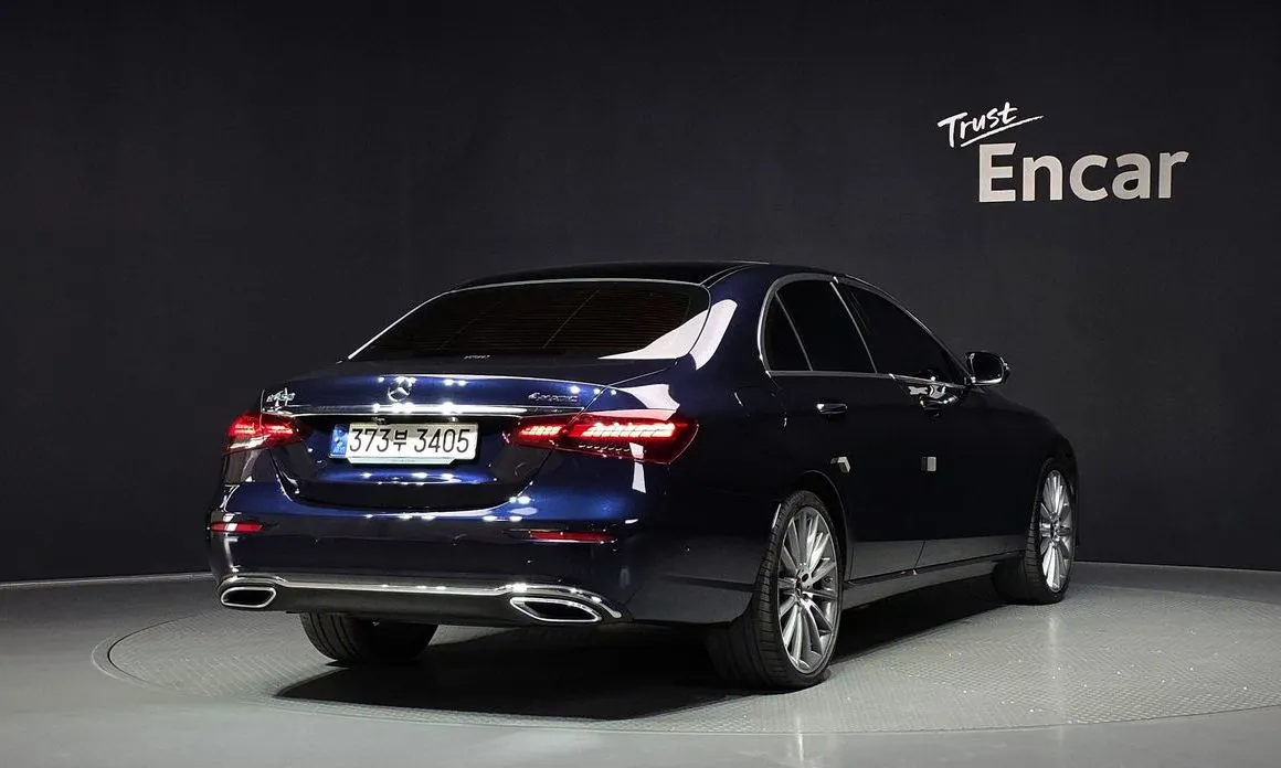 Mercedes-Benz E-Class 2023 из KR, фото 9