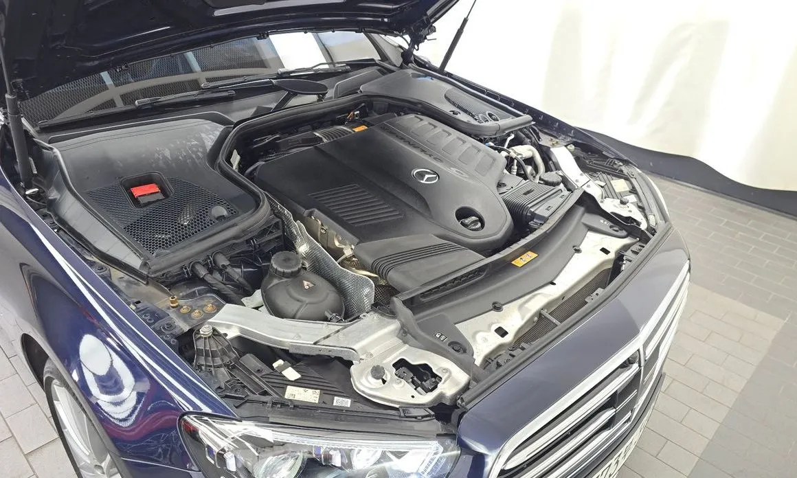 Mercedes-Benz E-Class 2023 из KR, фото 4