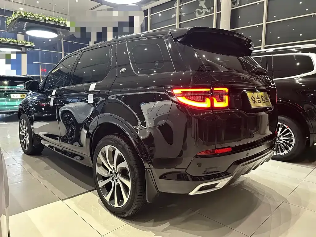 Land Rover Discovery Sport — фото 7