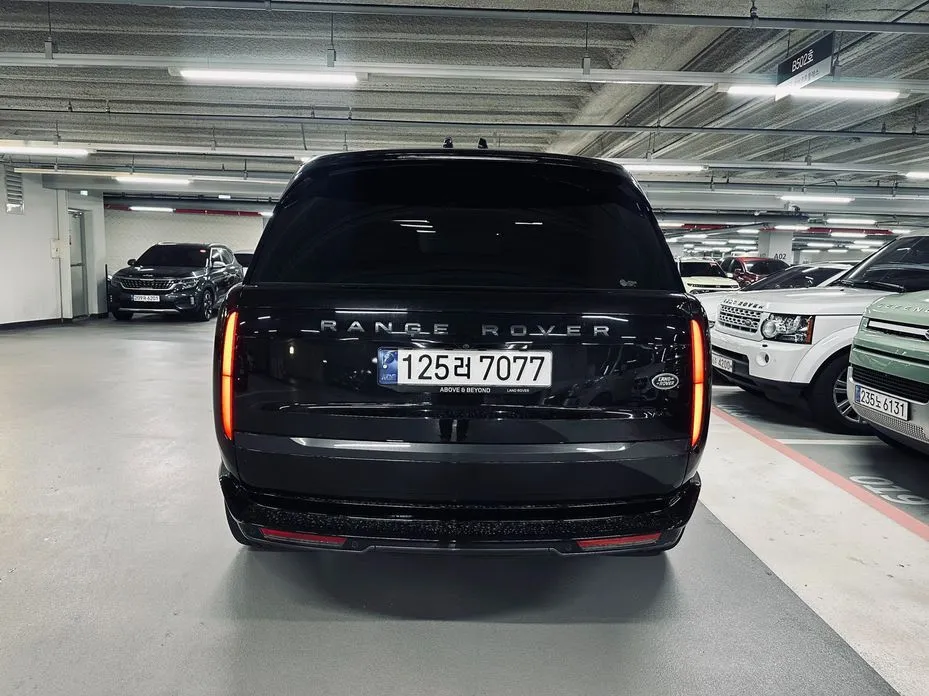 Land Rover Range Rover 2023 из KR, фото 2