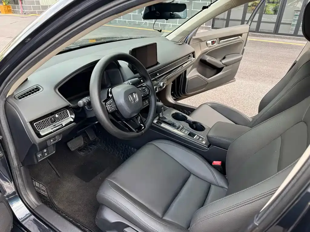 Honda Civic — фото 3