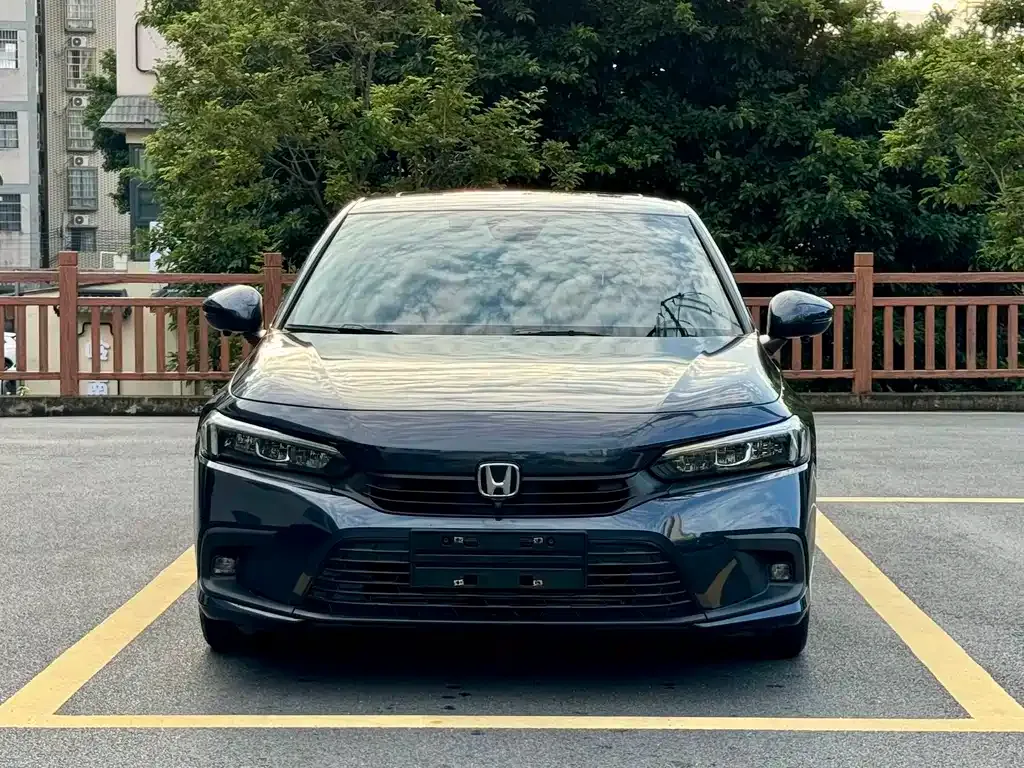 Honda Civic — фото 4