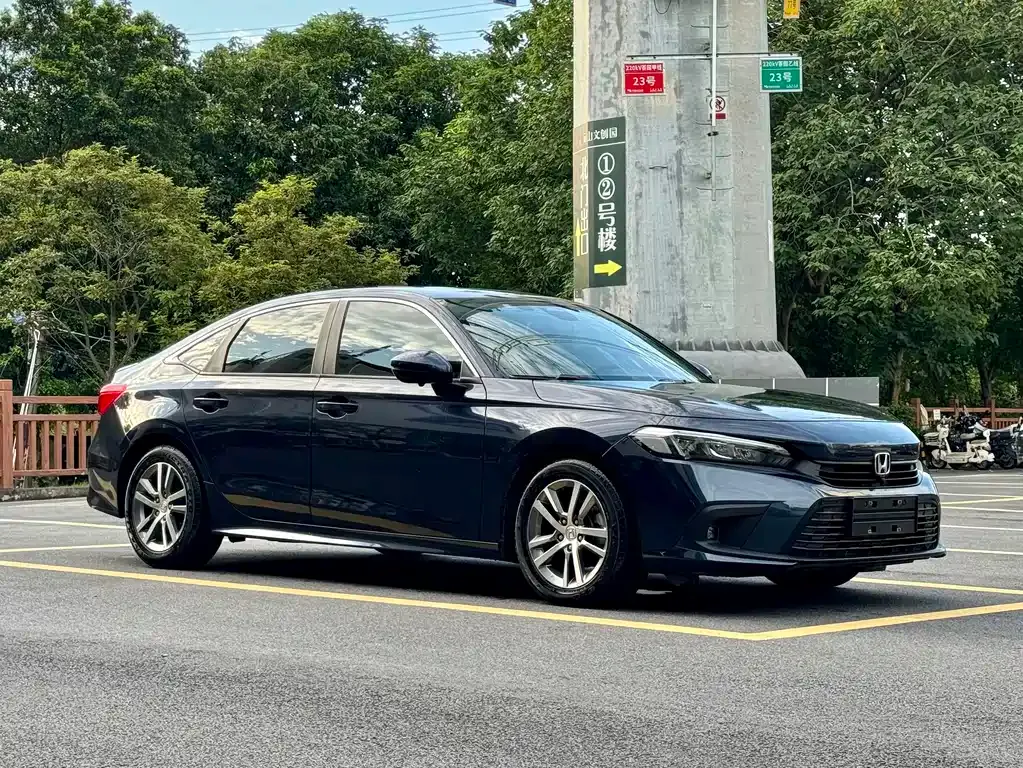 Honda Civic — фото 6