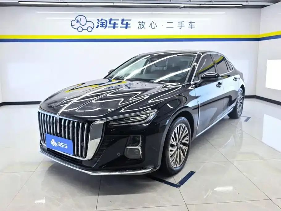 Hongqi H5 — фото 1