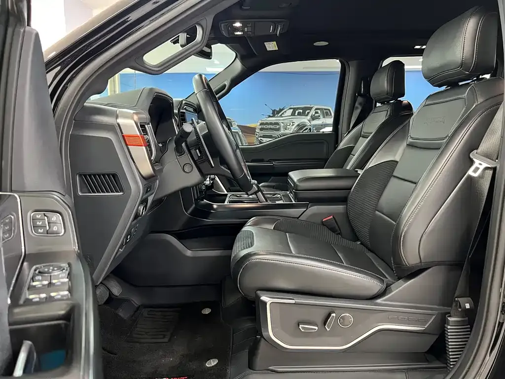 Ford F-150 Raptor — фото 9