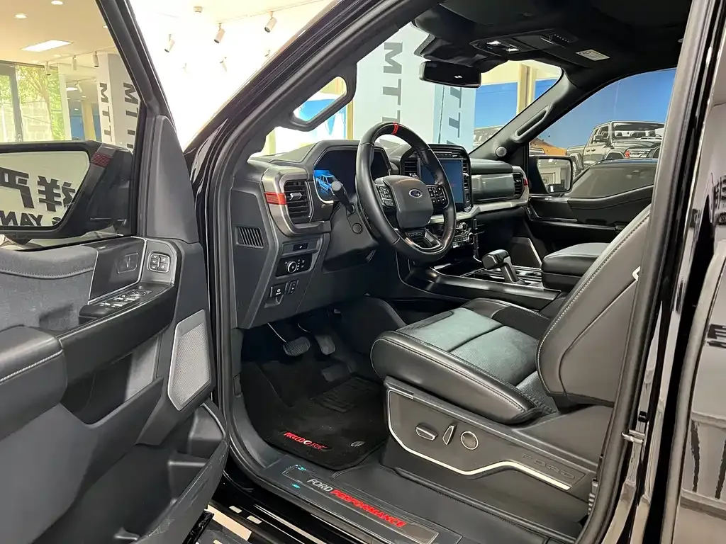 Ford F-150 Raptor — фото 7