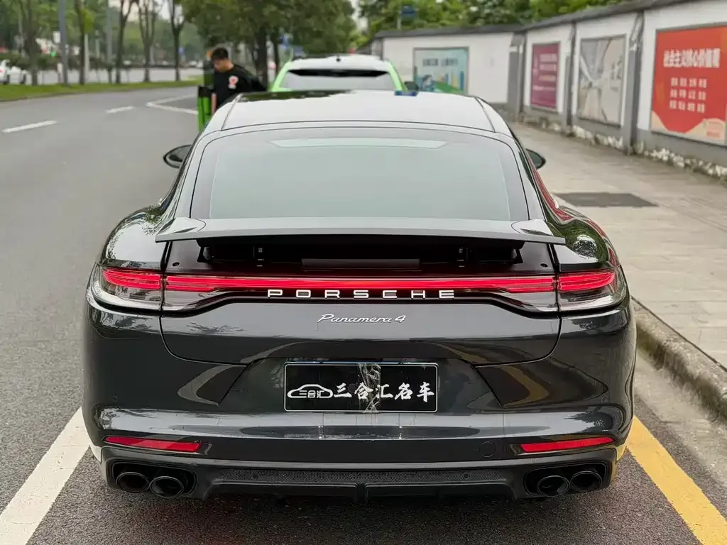 Porsche Panamera — фото 8