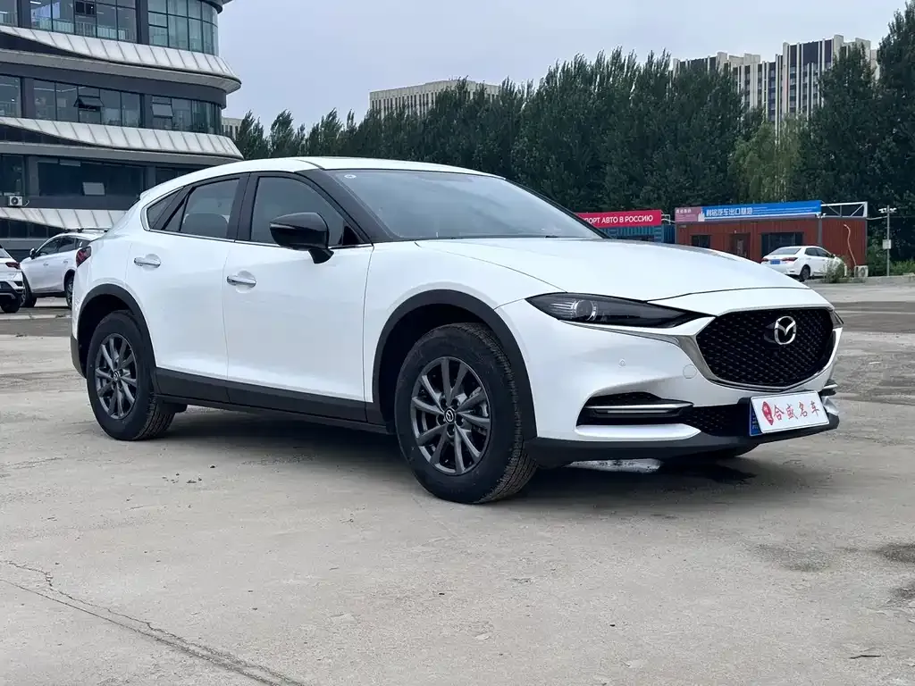 Mazda CX-4 — фото 10