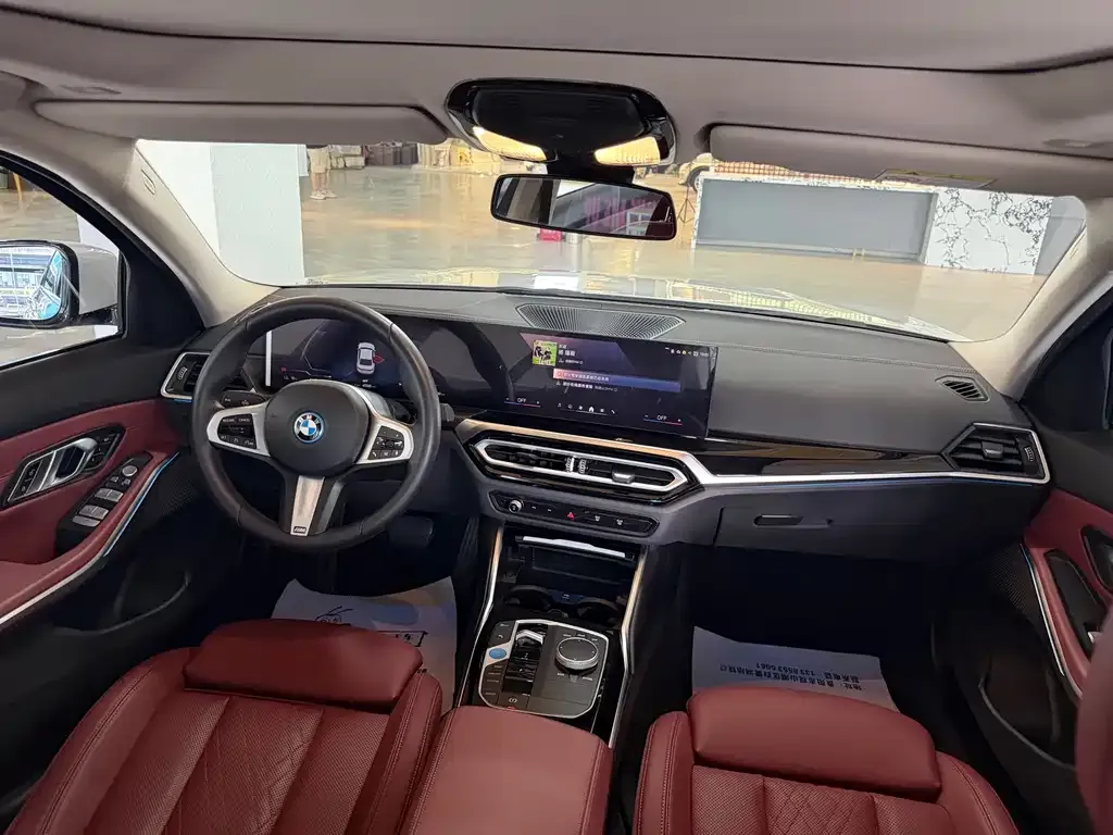BMW i3 — фото 5
