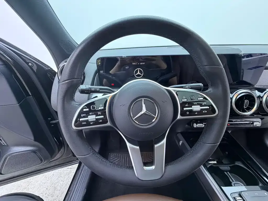 Mercedes-Benz GLB 2021 из CN, фото 8