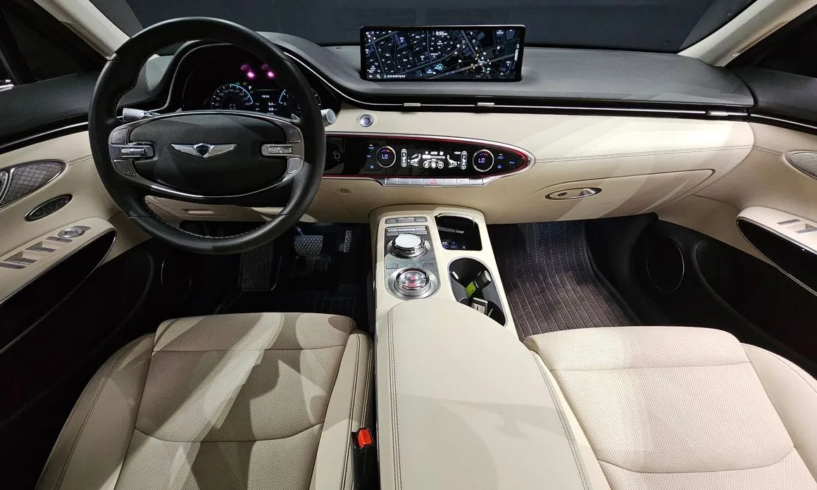 Genesis GV70 — фото 10