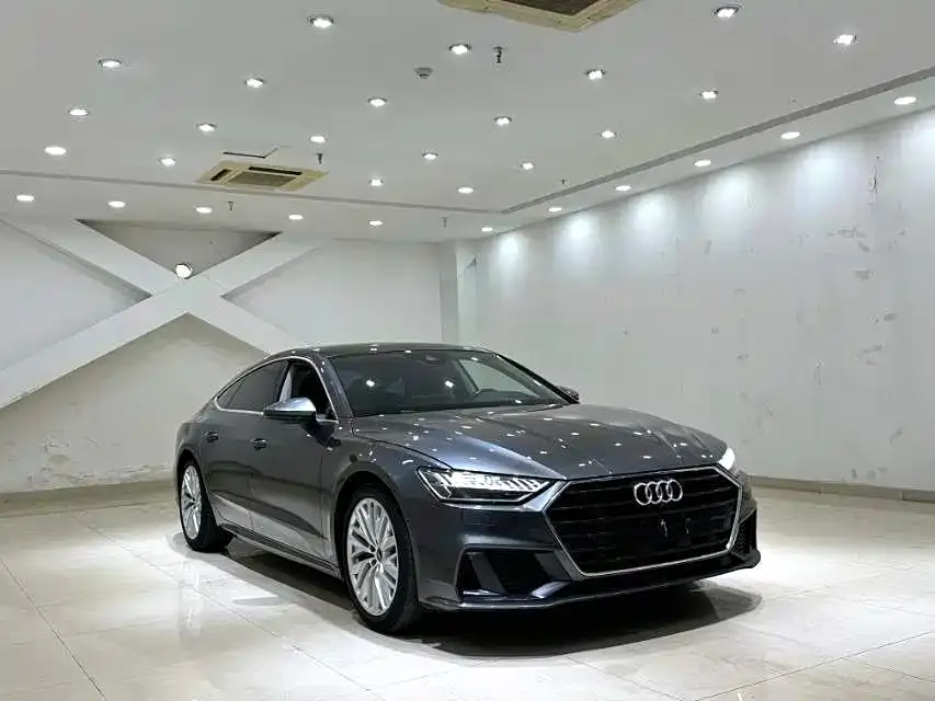 Audi A7 — фото 2