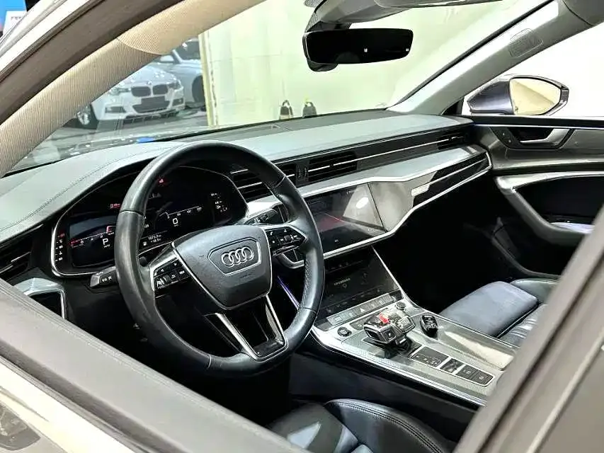 Audi A7 — фото 8