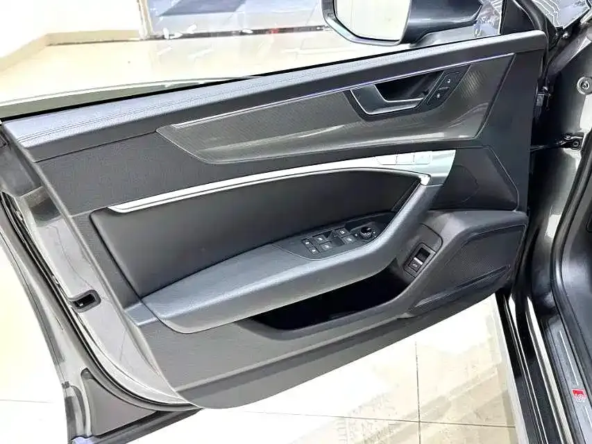 Audi A7 — фото 6
