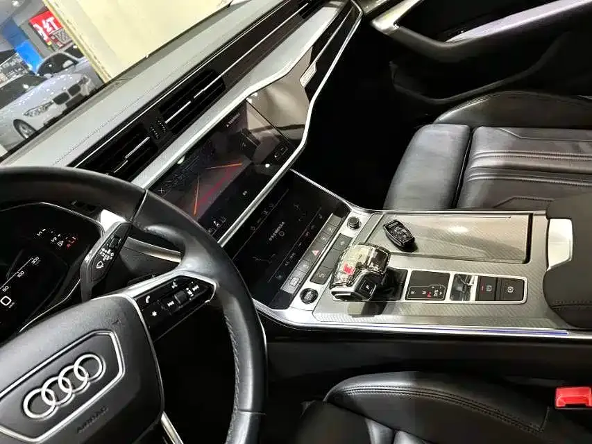 Audi A7 — фото 9