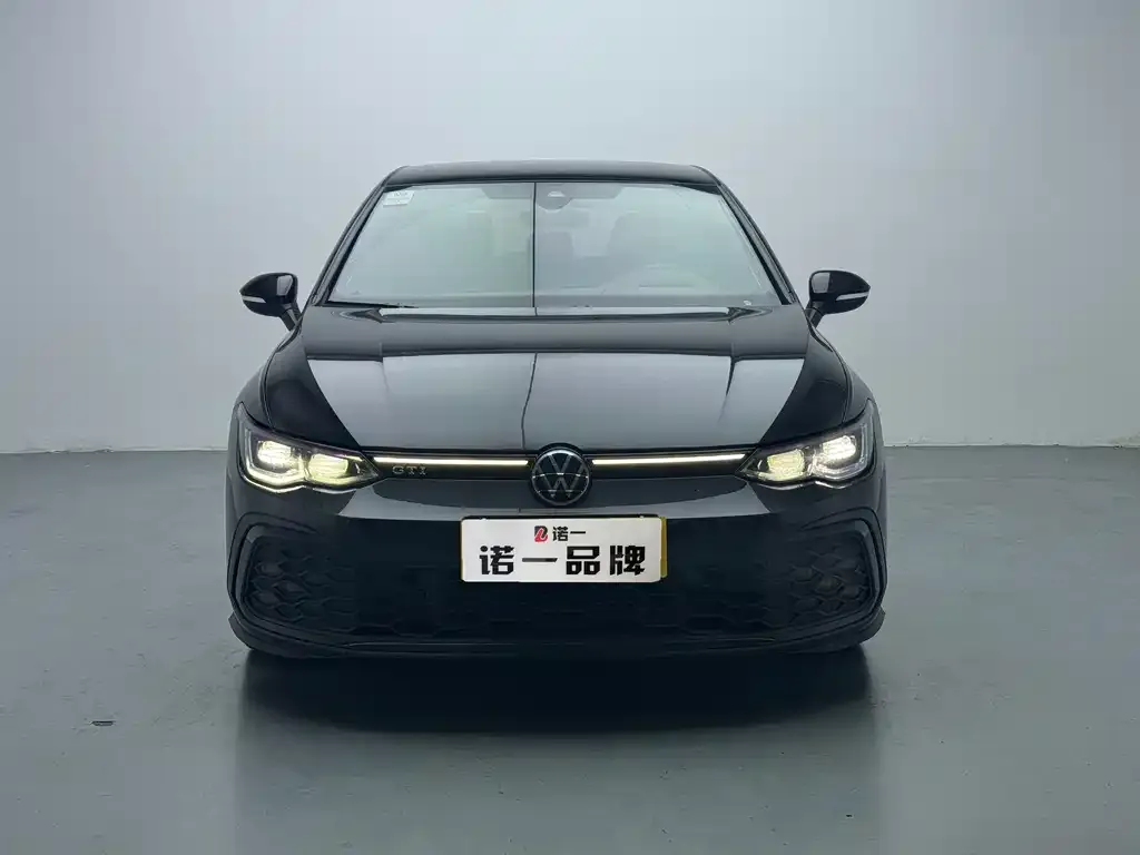 Volkswagen Golf GTI — фото 4