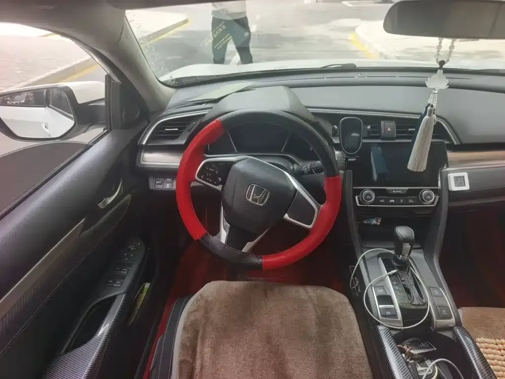 Honda Civic — фото 9