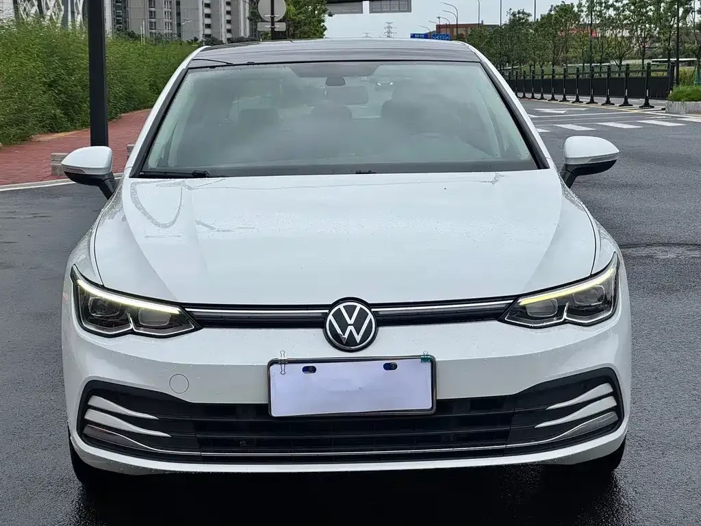 Volkswagen Golf 2022 из CN, фото 7