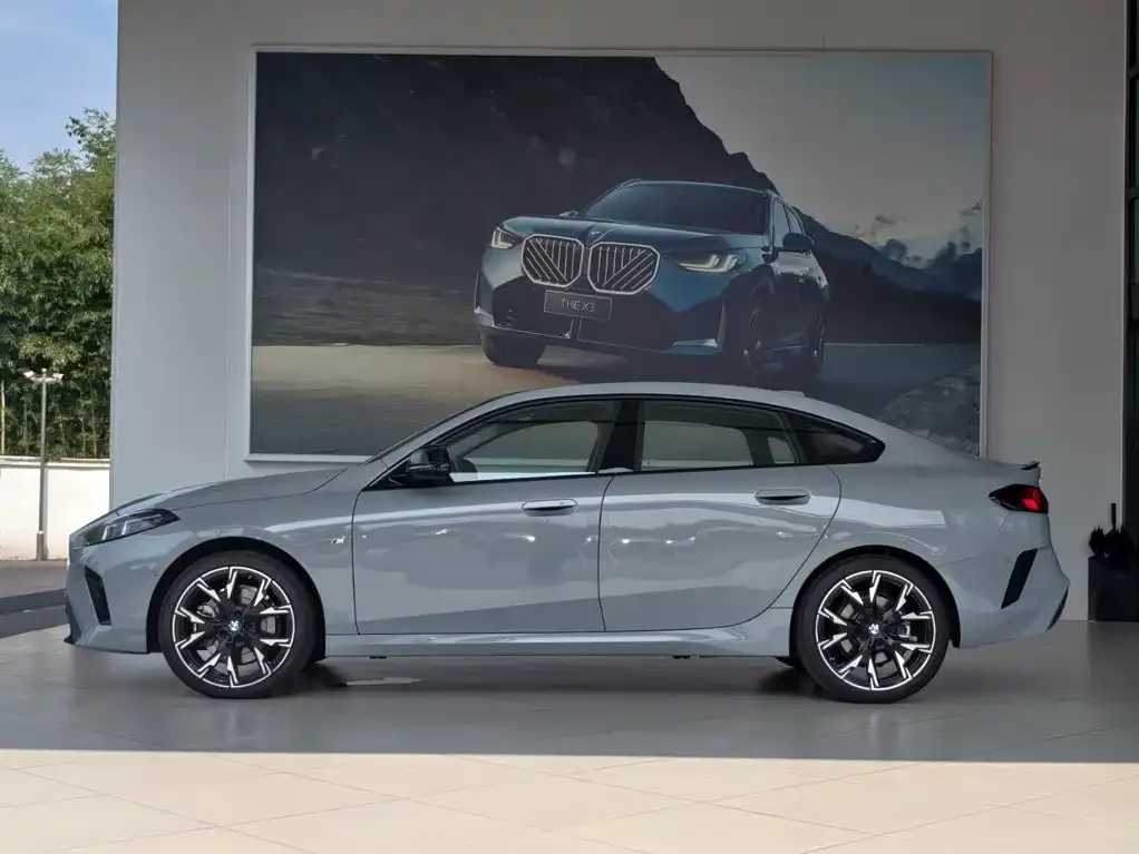 BMW 2 Series 2025 из CN, фото 2