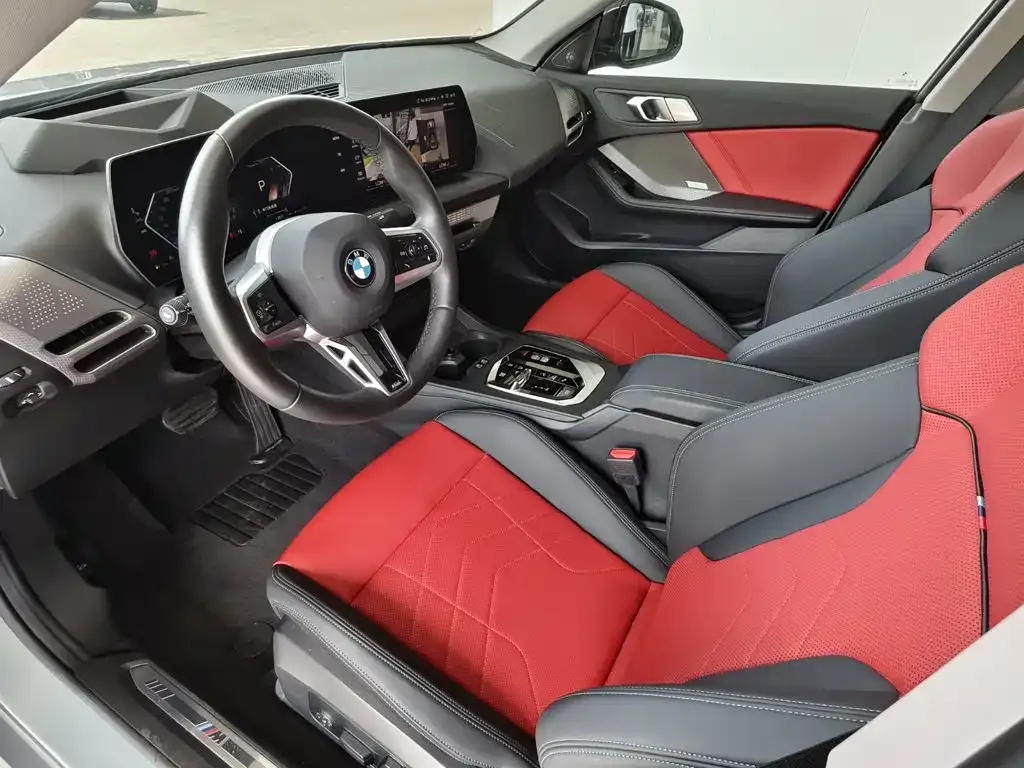 BMW 2 Series 2025 из CN, фото 6