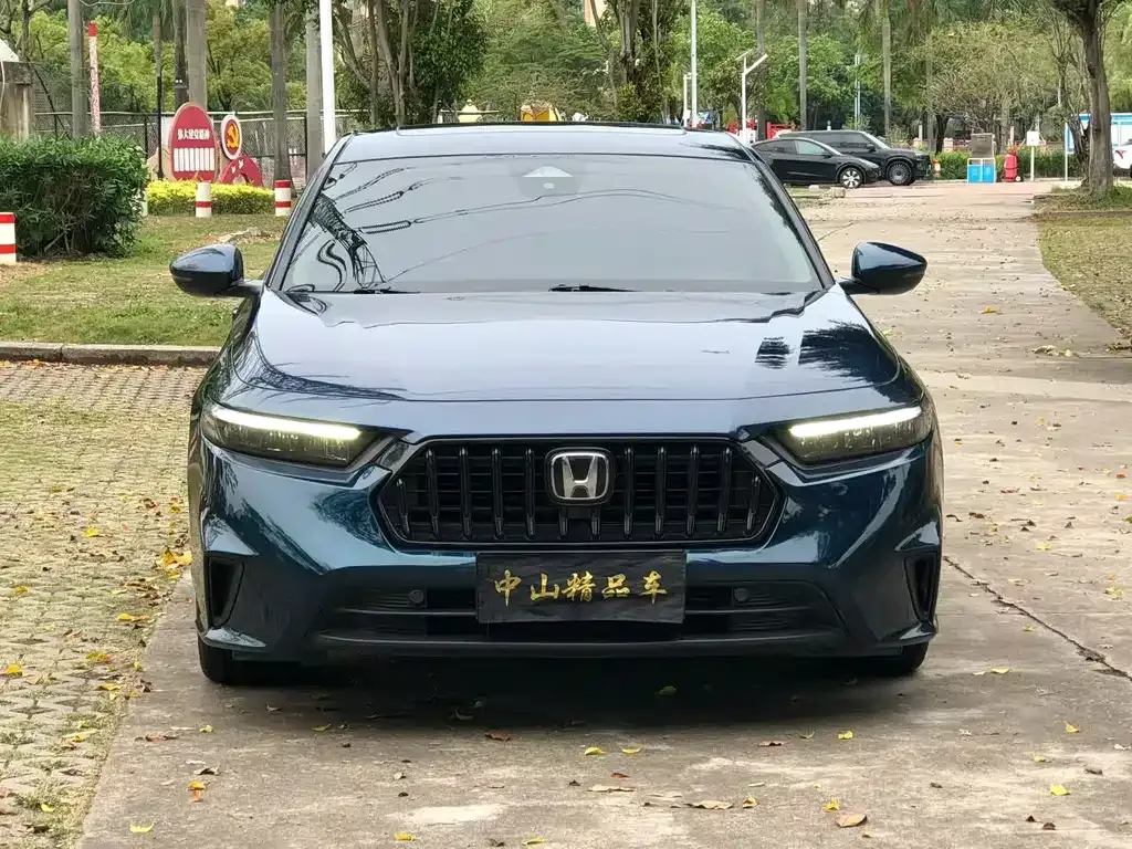 Honda Inspire — фото 3