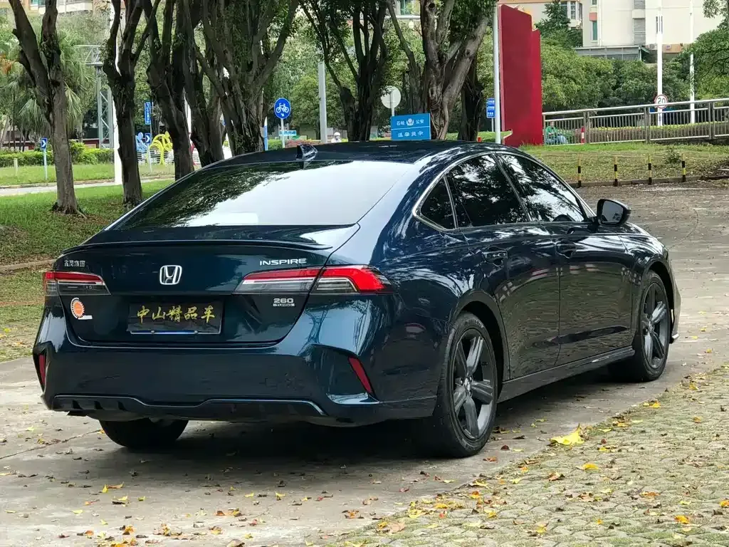 Honda Inspire — фото 6
