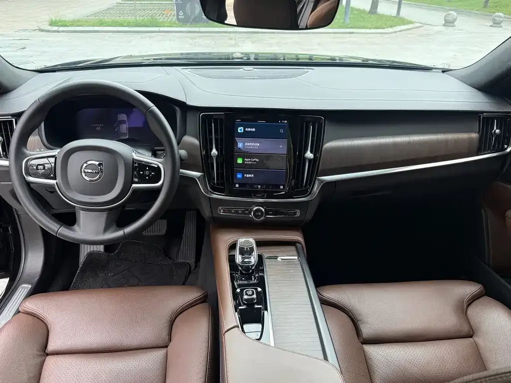 Volvo S90 — фото 4