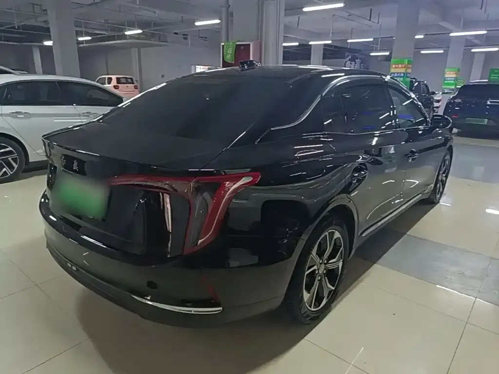 Hongqi E-QM5 — фото 3