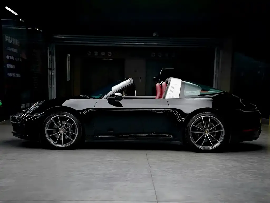 Porsche 911 2022 из CN, фото 2