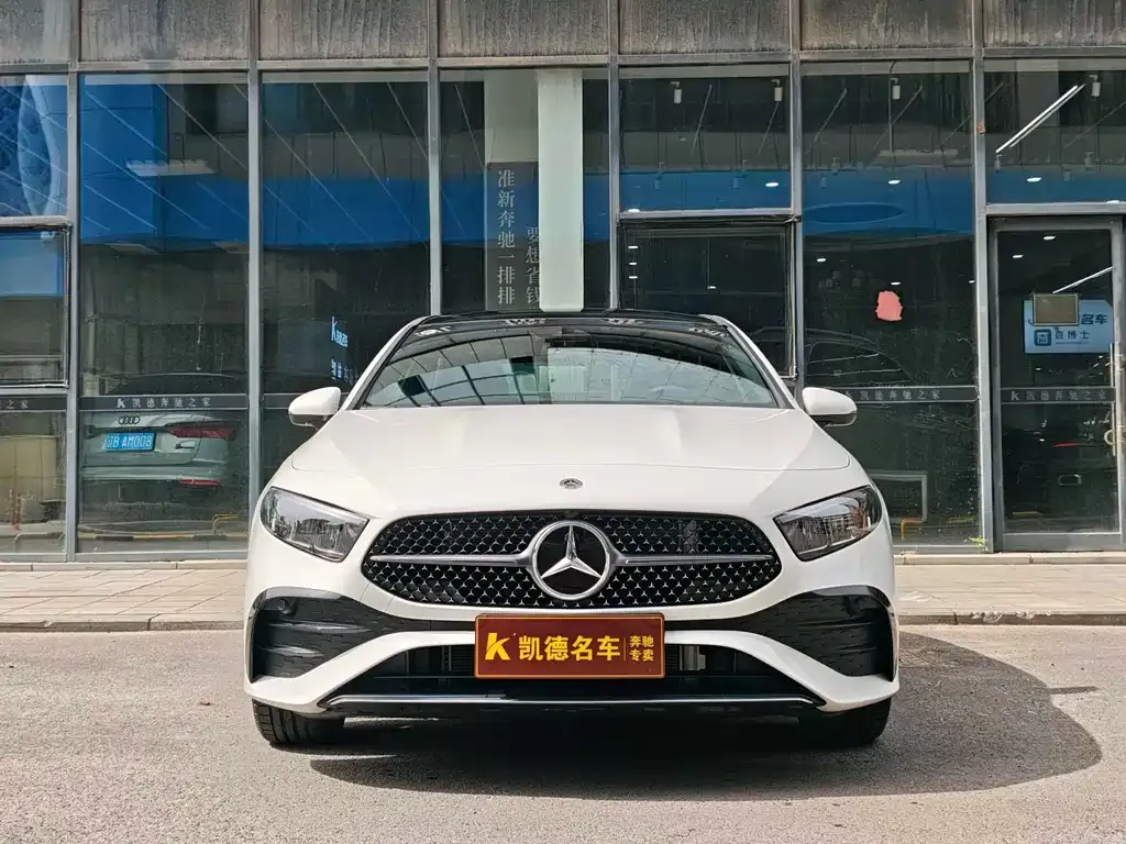 Mercedes-Benz A-Class — фото 4