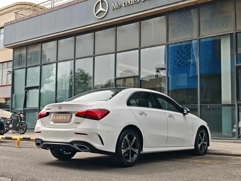 Mercedes-Benz A-Class — фото 7