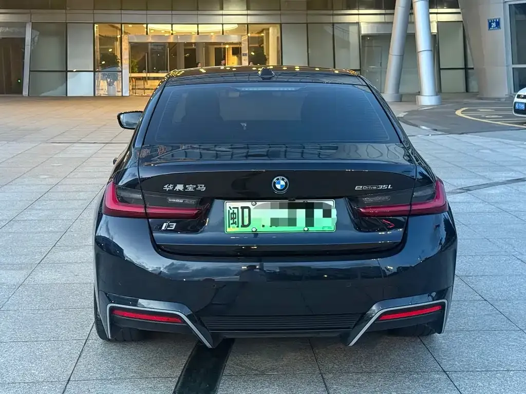 BMW i3 — фото 5