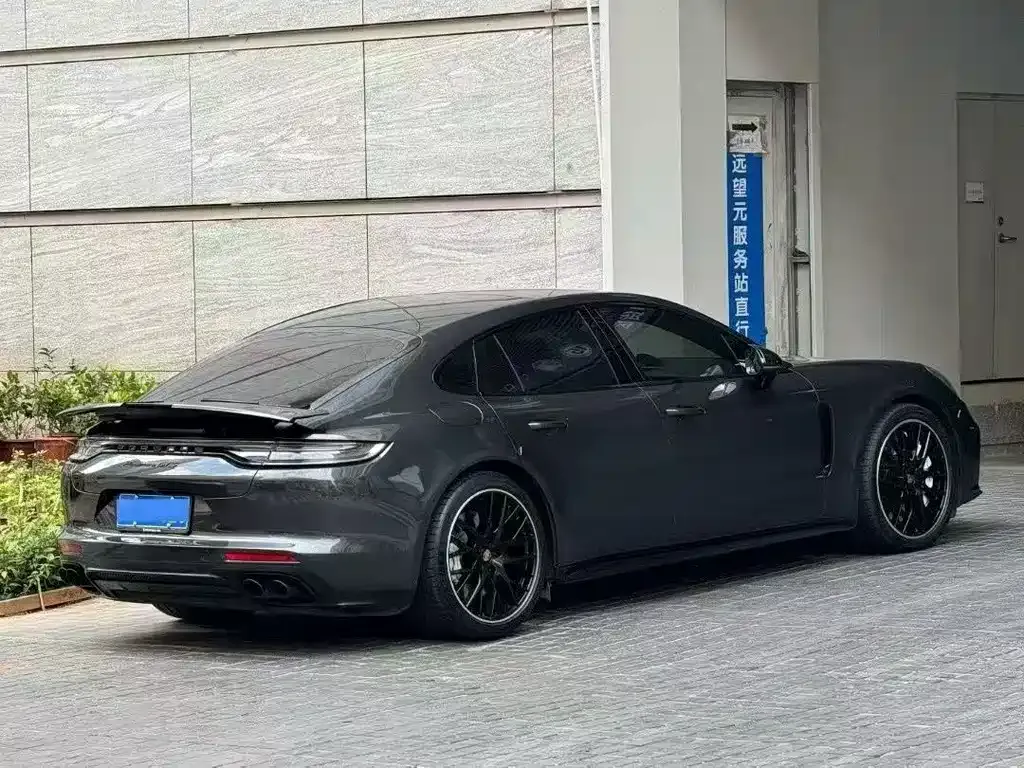 Porsche Panamera — фото 6