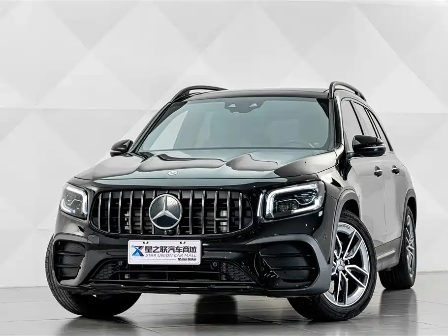 Mercedes-Benz GLB AMG — фото 9