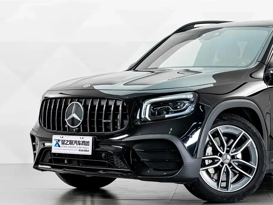 Mercedes-Benz GLB AMG — фото 4