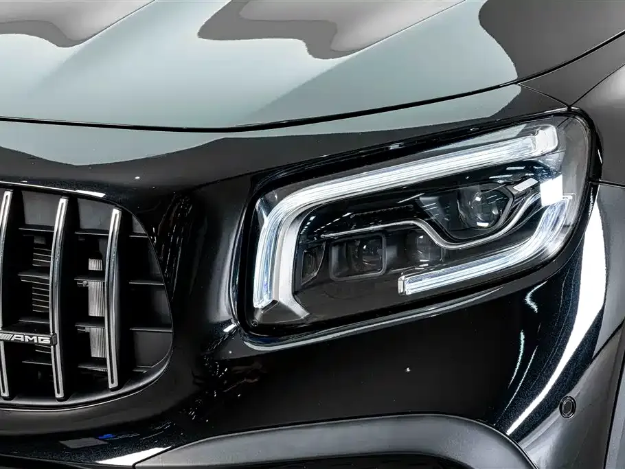 Mercedes-Benz GLB AMG — фото 10