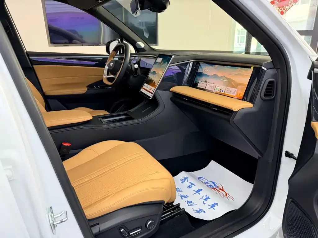 Geely Galaxy L7 — фото 10