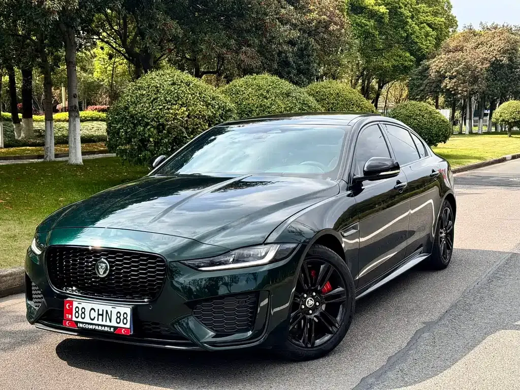 Jaguar XEL — фото 1