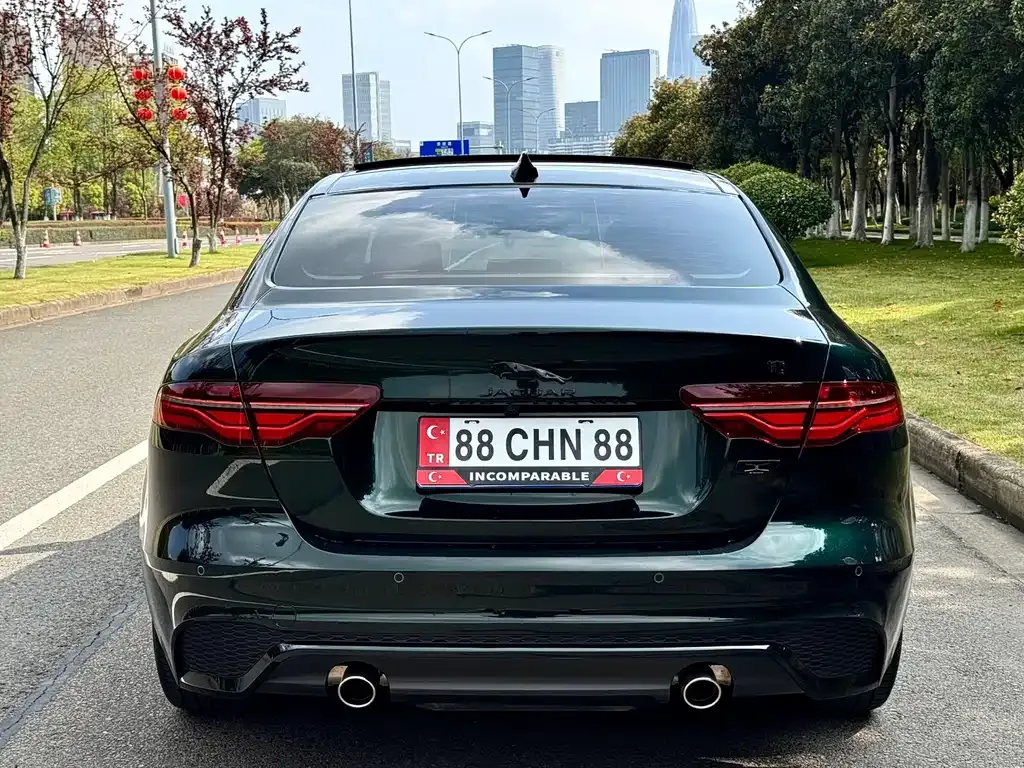 Jaguar XEL — фото 4