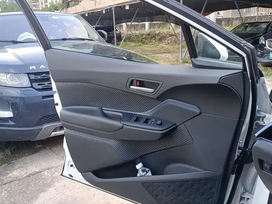 Toyota IZOA 2024 из CN, фото 8
