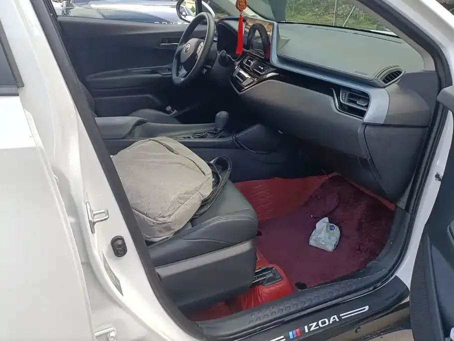 Toyota IZOA 2024 из CN, фото 4