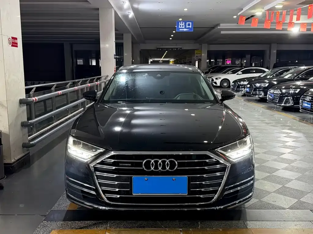 Audi A8 — фото 6