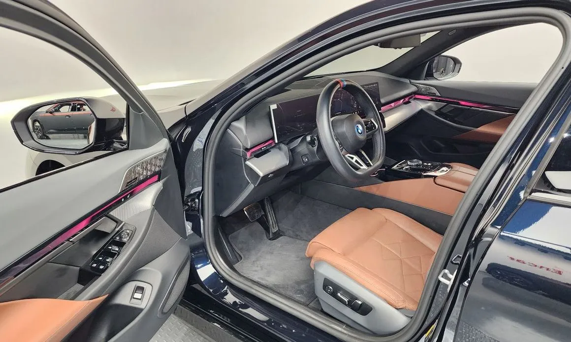 BMW i5 2026 из KR, фото 8