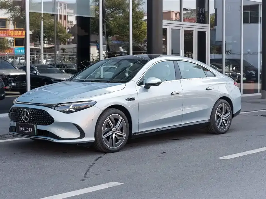 Mercedes-Benz CLA PHEV — фото 8