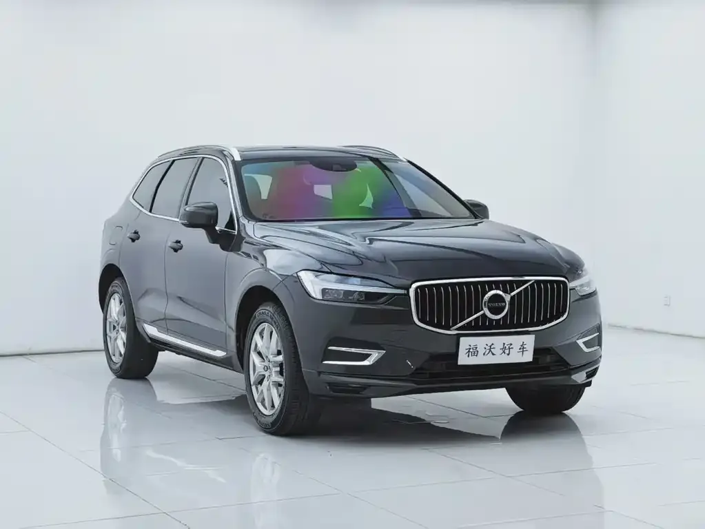 Volvo XC60 — фото 5