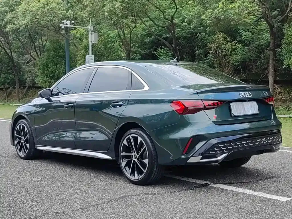 Audi A3 — фото 7